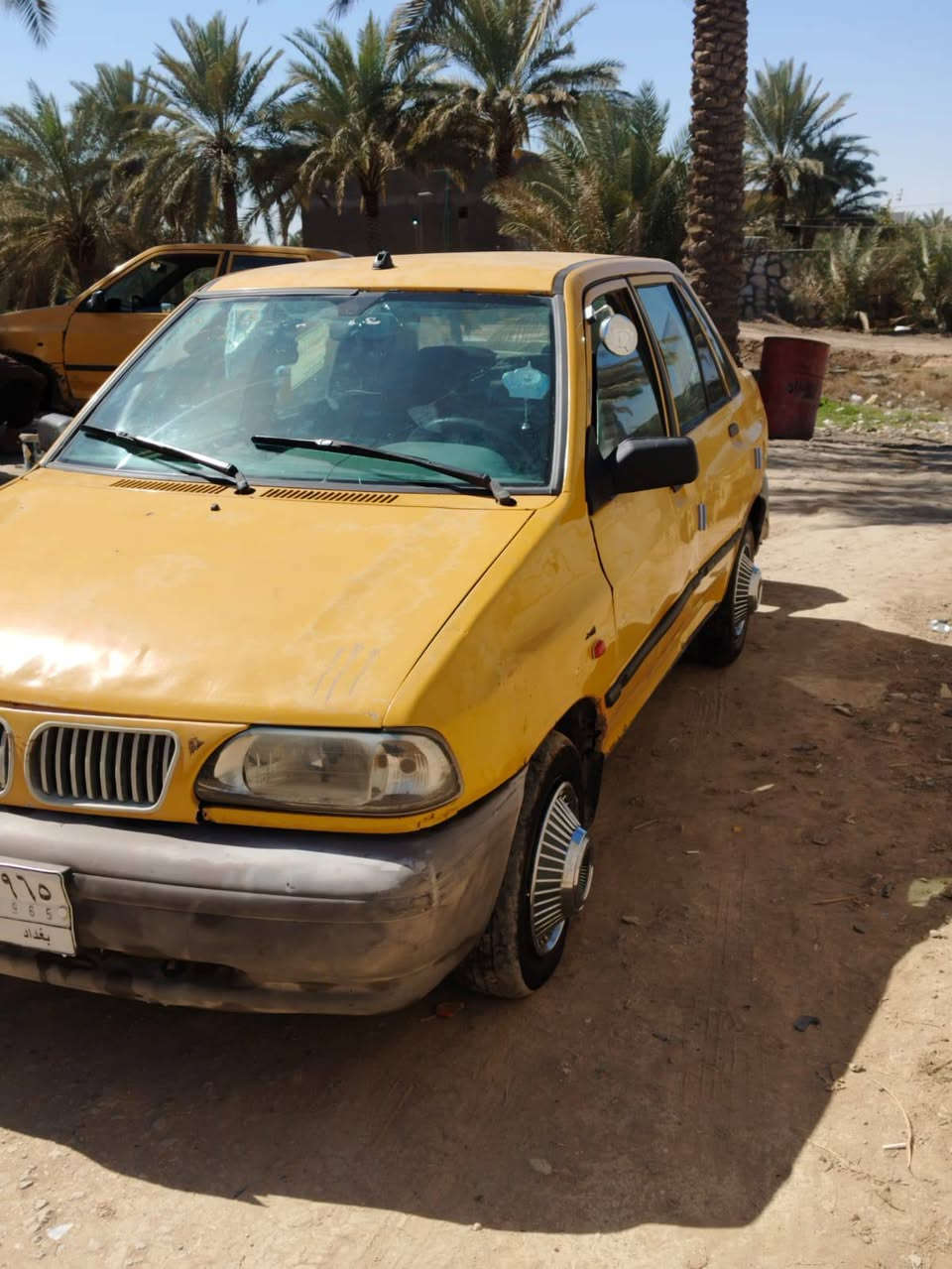 سلام عليكم سايبه موديل 12 كير مكينه حداديه جدد كهربائيات كله شغال سياره جاهزه كبل لشارع ما عايزه شي رقم الماني بغداد تحويل ثاني يوم السعر 17 وبيه مجال رقم الموبايل ***********
