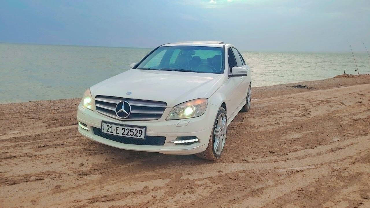 السلام عليكم c200
مارسدس للبيع  او مراوس موديل2009 خليجي
محرك اربعه سلندر توربو
السياره مكفوله 
فول مواصفات 
بانورما سلايت
كير شفتات 
حساس امامي خلفي
كشنات كهرباء
تبريد قطعتين
تدفه بلكشنات
السياره جاهزه ما بيه اي نقص و احلى من الصور
السعرخاص
مكاني بغداد
الرقم ***********
