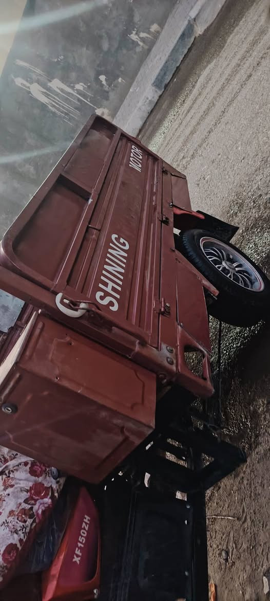 سلام عليكم ستوته  للبيع موديل 14 وراق اصولي مكفوله كفاله عامه مكاني كربلاء حي العمل قرب لمركز  الغدير الاستفسار عل رقم ***********
