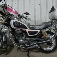 دراجة • اسود • فيه مجال