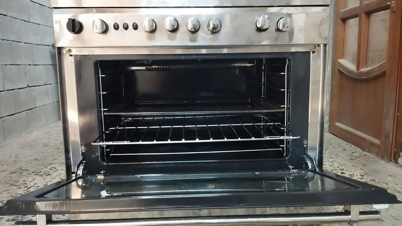 طباخ فريش نضيف صنع مصر حجم 90×60 نضام بوري خطين السعر 250الف بي مجال معا ضمان شهر استبدال فقط
للتواصل والاستفسار واتساب 
رقم الهاتف: ***********
العنوان: موصل النبي شيت قرب طرشي الشفاءف
