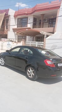 جيلى امكراند C7 • ٢٠١٢ • سقف سلايد