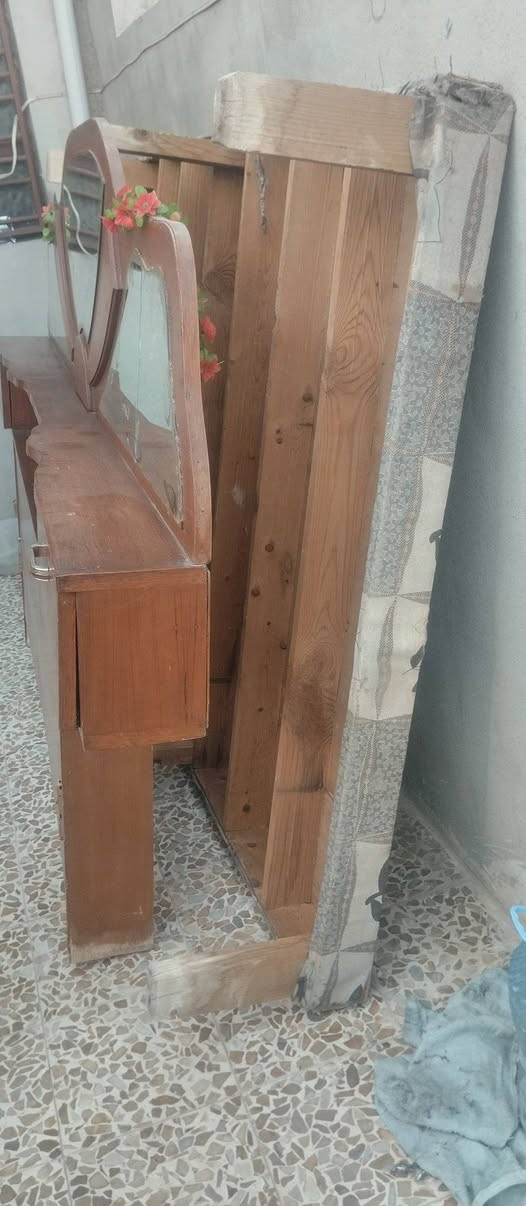 اغراض للبيع


**إذا كنت صاحب هذا الإعلان وتريد حذفه لأي سبب، رجاءا أرسل رسالة إلى الدعم الفني**