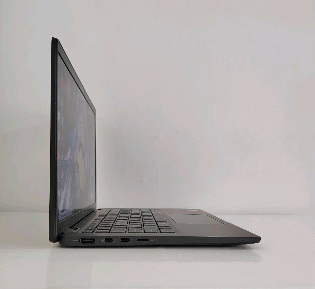 💻 لابتوب Dell Latitude 7410 – لمس | أداء قوي وأناقة عالية

🔥 جهاز عملي وخفيف بمواصفات ممتازة للاستخدام اليومي والدراسة والشغل المكتبي:

✨ المواصفات:
المعالج: Intel Core i7 – الجيل 10 (فئة G7)
الرام: 16GB DDR4
التخزين: 256GB SSD M.2 (قابل للتطوير)
الشاشة: 14 إنج لمس – دقة Full HD
كرت الشاشة: Intel UHD Graphics مدمج (8GB مشاركة)

⚡ مميزات إضافية:
شاشة لمس سلسة وسريعة الاستجابة
تصميم خفيف ومتين مناسب للحمل والتنقل
يدعم الترقية والتطوير بسهولة
🎁 الملحقات:
شاحن Type-C
برامج + ويندوز 10 برو أو ويندوز 11 برو حسب الطلب

🚚 التوصيل مجاني داخل بغداد
💰 السعر: 425,000 دينار عراقي شامل كلشي

📩 للحجز والاستفسار راسلنا الآن 

🎁 هدايانا مع كل جهاز: 
🖱️ ماوس احترافي
🖼️ ماوس باد مميز
🎒 حقيبة لابتوب أنيقة
🔌 شاحن أصلي 180W

📞 للحجز والاستفسار: 
📱واتساب: ***********
📩 تلگرام: @Hf_Yy5
📌 قناة التلگرام: hassnAlriada
📘 فيسبوك: hassnAlriada
📸 إنستغرام: @h536_
🎵 تيك توك: alriada

🛡️ ضمان شهر كامل: 
✔️ صيانة واستبدال
✔️ فحص داخل المكتب أو عبر المندوب