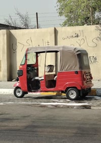 تكتك 2018 مامضلع بيها تعميرات خفيفه دوسات مكينه مفتوحه جديد السعر ٣٩٠٠...