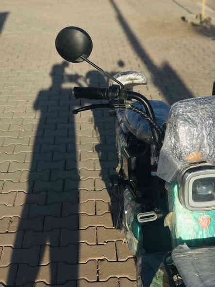 سلام عليكم ‏دراجة للبيع ‏الدراجة ‏خمس بطاريات ‏السرعة ‏تعبر الستين￼￼￼￼￼ ‏الدراجة كلش نظيفة ‏السعر290 ‏بيها مجال ‏￼￼￼￼ ‭٠٧٨٦ ٣٨٤ ٠٥٩١‬
