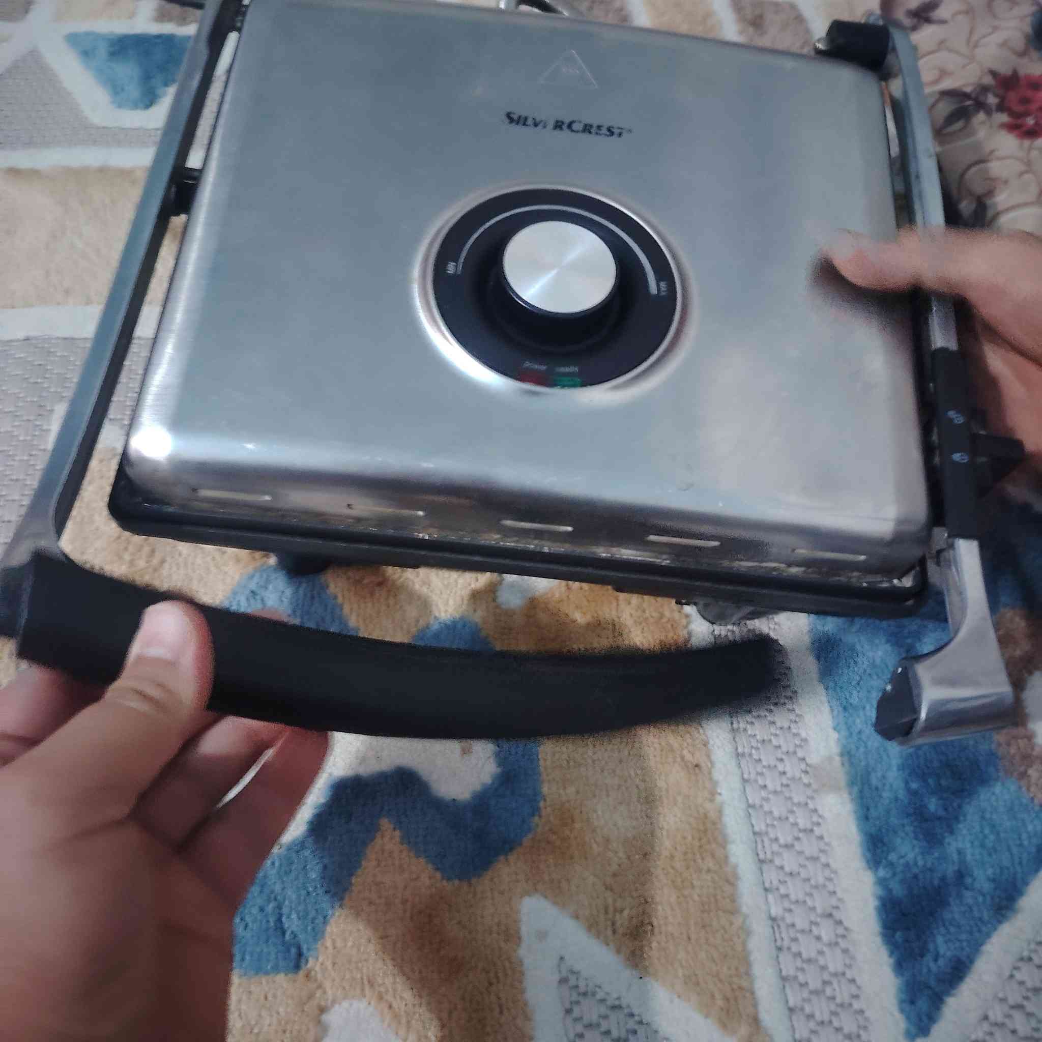 صاجية الماني فحم منو يريدها
ب ٥  الاف
بيها طبك كهرباء ويده مكسورة


**إذا كنت صاحب هذا الإعلان وتريد حذفه لأي سبب، رجاءا أرسل رسالة إلى الدعم الفني**