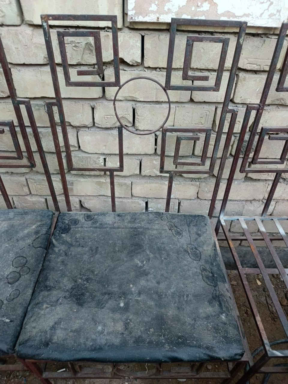 غراض لبيع المكان حي أور سبع قصور شارع ابو علي واتساب *********** اتصل واني بخدمتكم تره ماارد ع التعليقات الشراي يتصل
