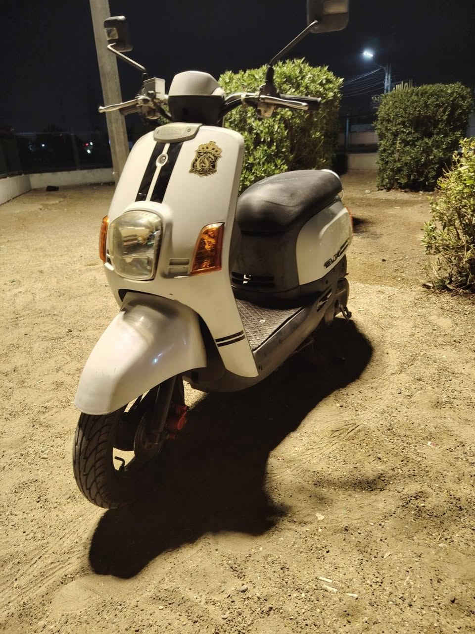 ماكس بوليس رمبه كلشي شغال بيها نضيفه السعر 950 بيها مجال ***********
