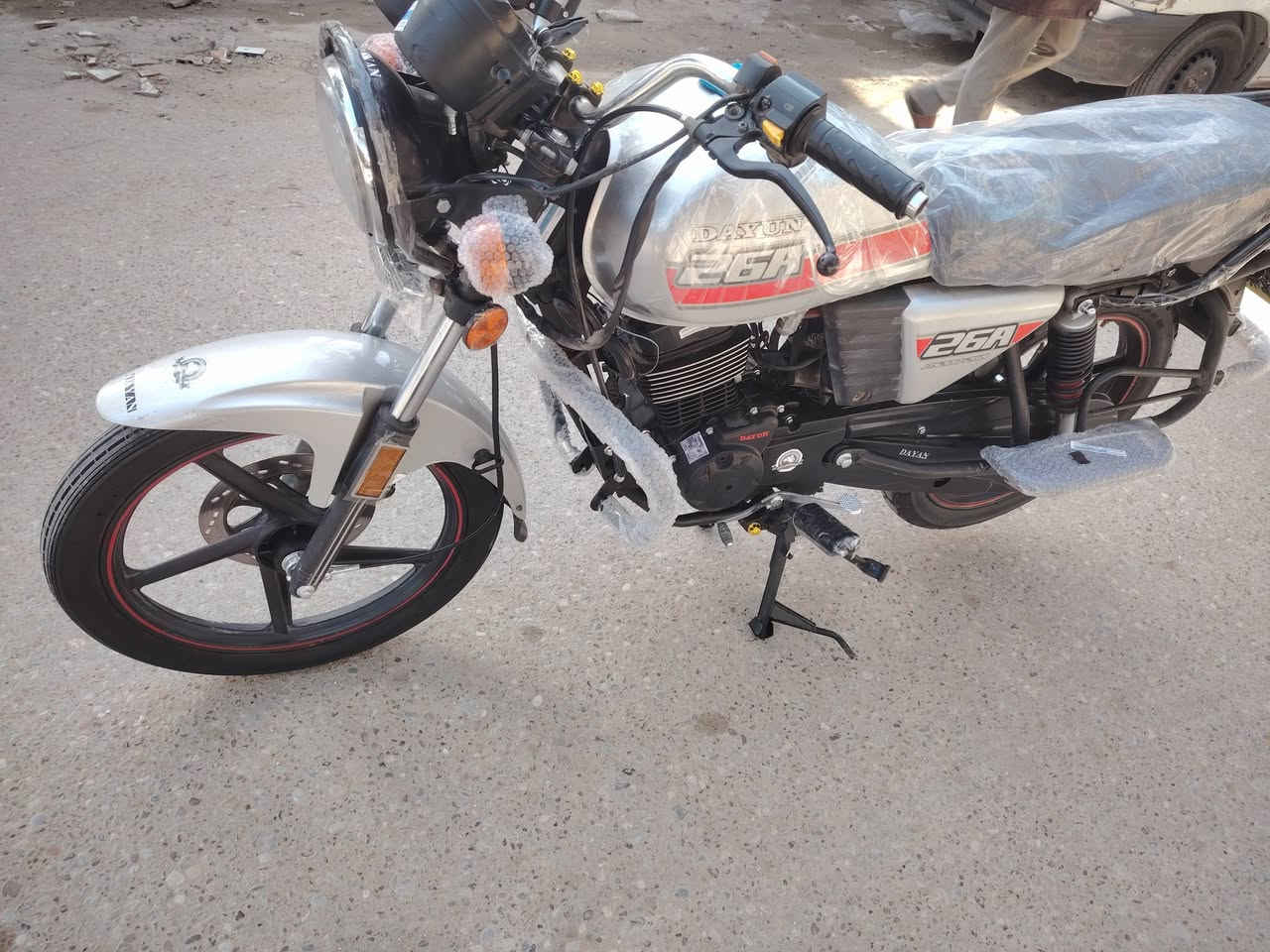 دايون مديل 2022 مكينه 200 بجيس دراجه نضافه 1على1 يعني اي نقص مابيهه كهربائيات كلها شغاله محرك بجيس اوراق اصوليه بسمي سعر مليون 400 عنوان كربلاء جماليه ***********
