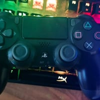 كنترول بلي 4 • بلايستيشن 4