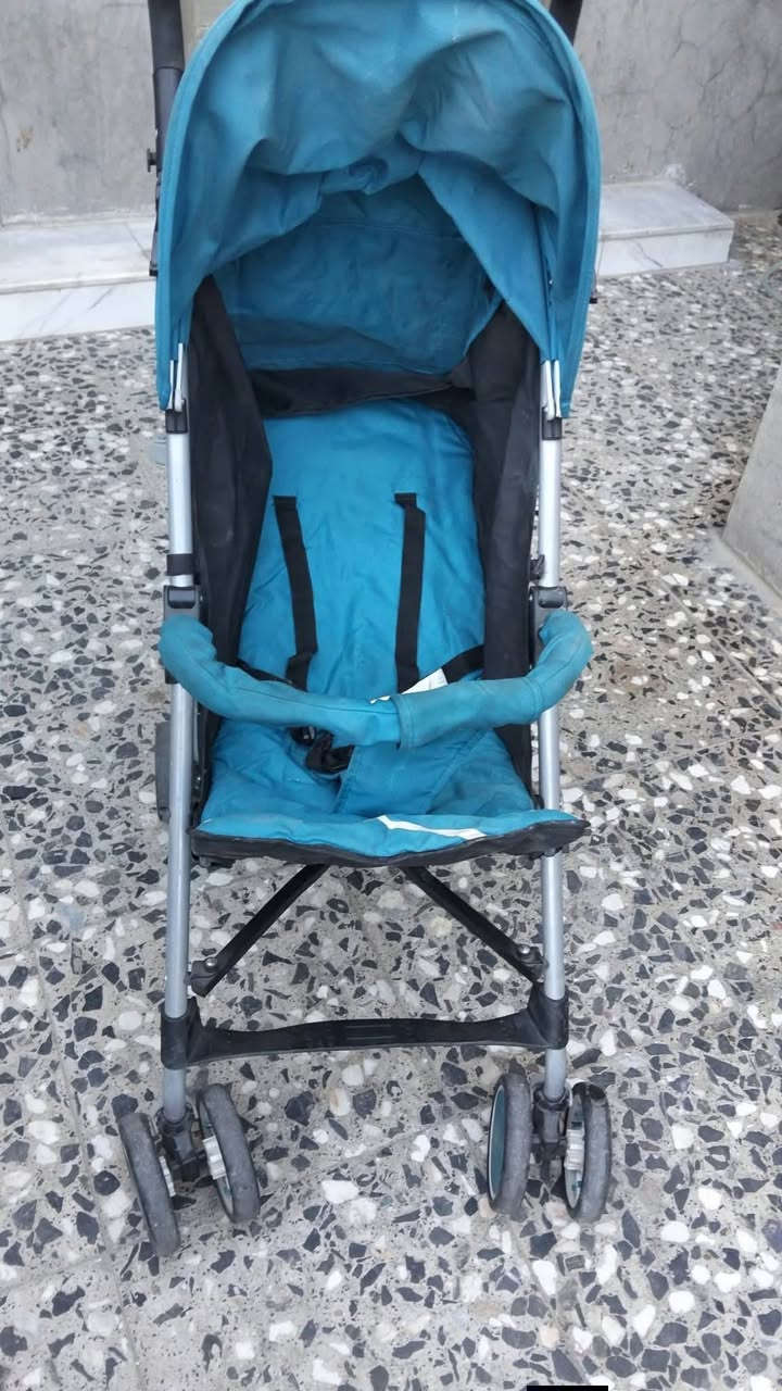 عربانة نظيفة للبيع ب١٥


**إذا كنت صاحب هذا الإعلان وتريد حذفه لأي سبب، رجاءا أرسل رسالة إلى الدعم الفني**