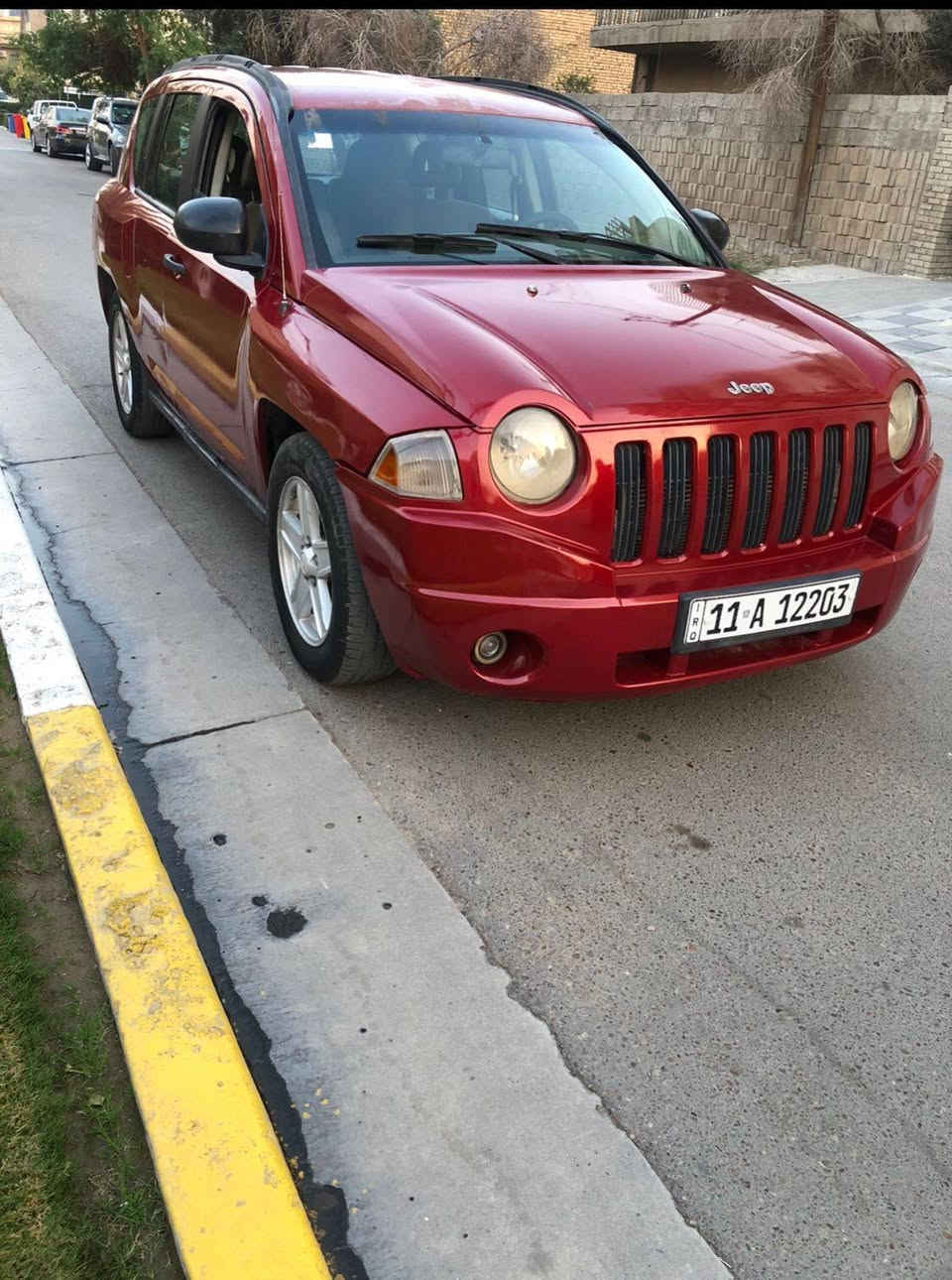 السلام عليكم 
للبيع جيب كومباس 
موديل 2007
رقم بغداد دولي 
بسمي سنويه وهزه جديد 
محرك كير مكفولات 
محرك 4سلندر 2400
حادث جاملغ امامي 
بيها اربع قطع صبغ
اثر جراد وعندي صورها قبل الصبغ
الصدر الامامي بي ملاحظات 
مكان السيارة بغداد حي الجامعه 
السعر 63 وبي مجال انشاء الله
***********
*********** بغداد, العراق
