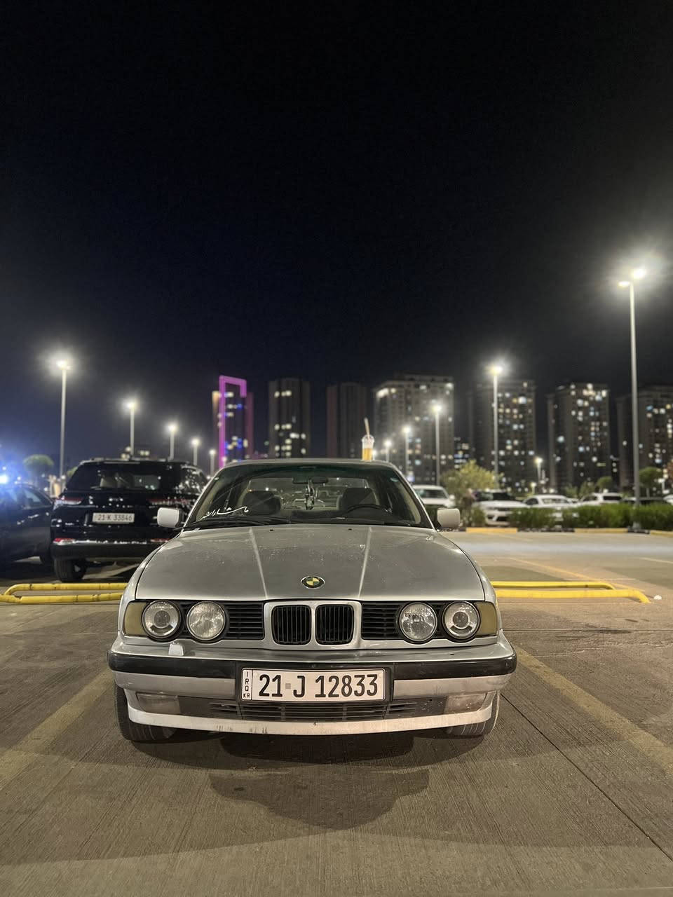 Slaw tan lebe am sayaraya bo froshtn 
520 ger 3ady 
Model 90
4 jam karaba-tabrid sard w garm 
Ta 29 tazaya sanawy w banaw krdn bashart 
La slemanym s3ry 45 gala w toze m3amala🩶


**إذا كنت صاحب هذا الإعلان وتريد حذفه لأي سبب، رجاءا أرسل رسالة إلى الدعم الفني**