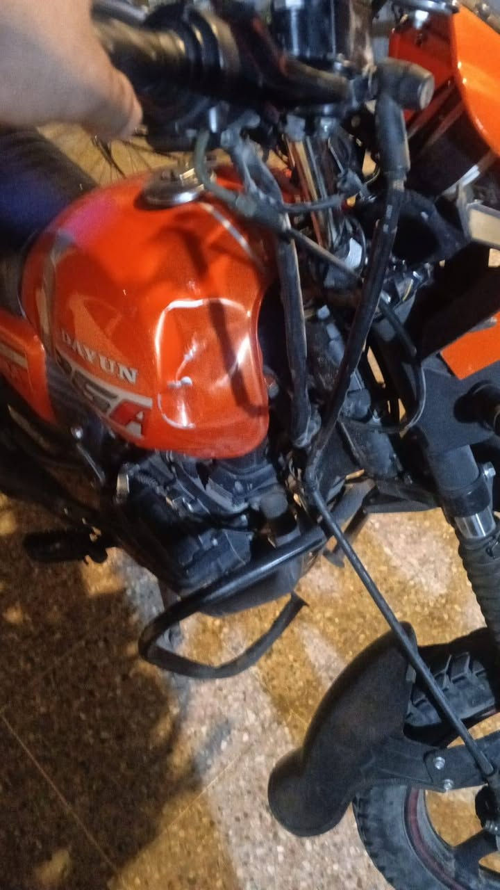 هسلام عليكم دراجه دايوان جبل سعىه 2250 ابيعها عله حالهه ومكانه بغداد حي جهاد وبيها غرامه ماعرف شحد واتساب ‏‪***********‬‏
