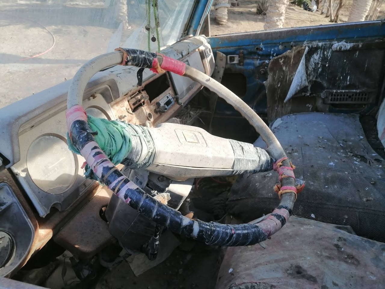 الأخ العزيز المشرف العام
مكلف باالنشر للبيع داينا كومة حديد الحائز والمالك موجود
التواصل مع الحائز
*********** ابو علي
