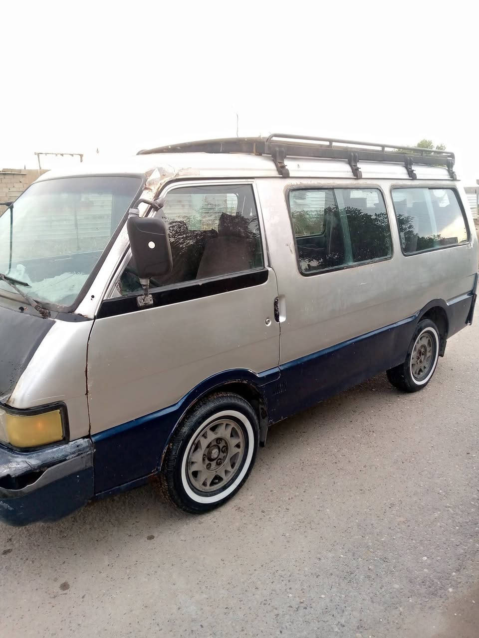 كيا بستا موديل 92   كير ومكينه وكسن مكفوله السعر 30وبيها مجال حك الجيه بغداد التاجي باب لااول هاتف ***********
