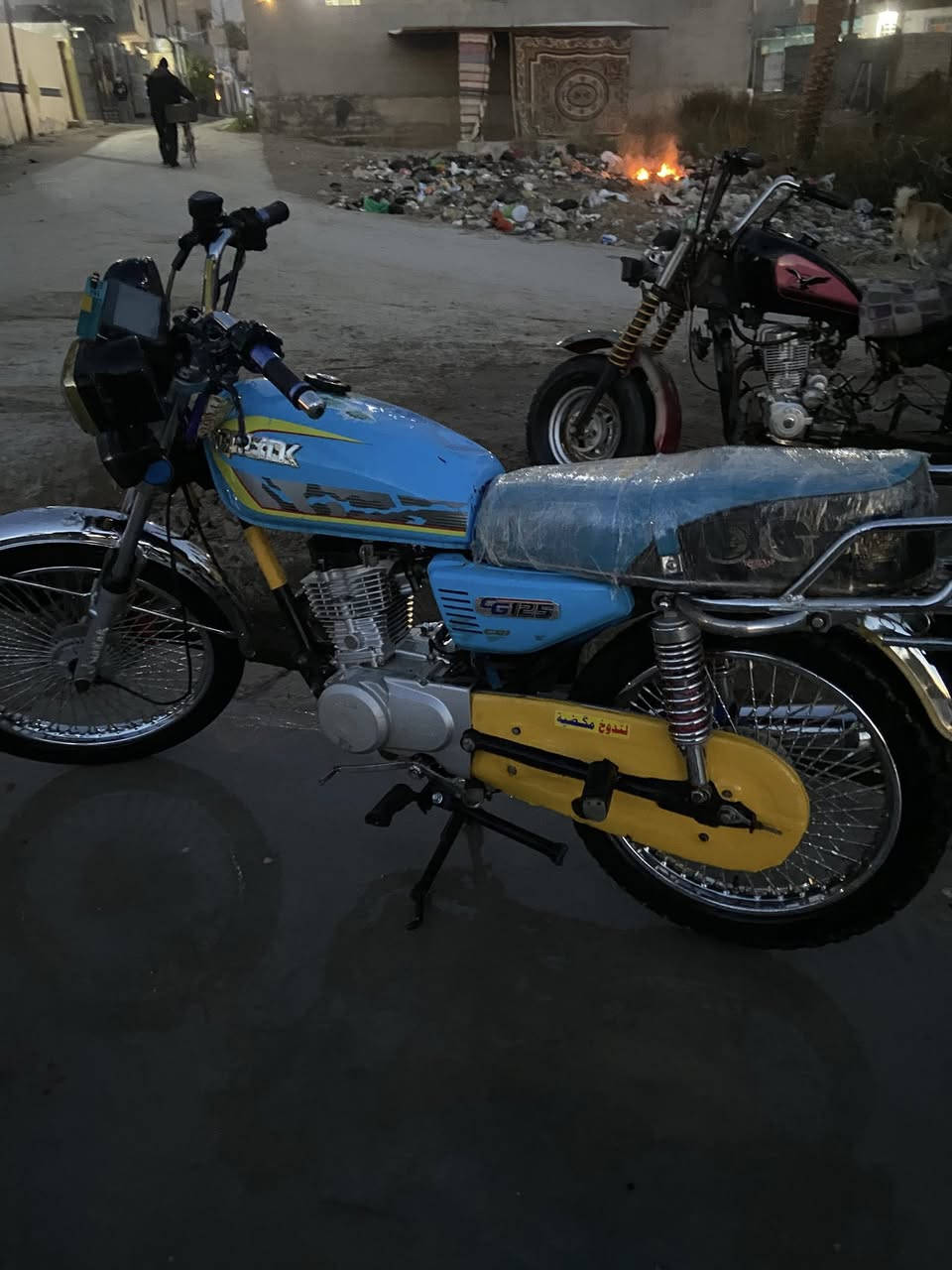 اسلام عليكم تايكر موديل 24 لون سمائي مميز للبيع  السعر 550 او بيه مجال للطيبين مكان دياله بعقوبه رقم ***********
