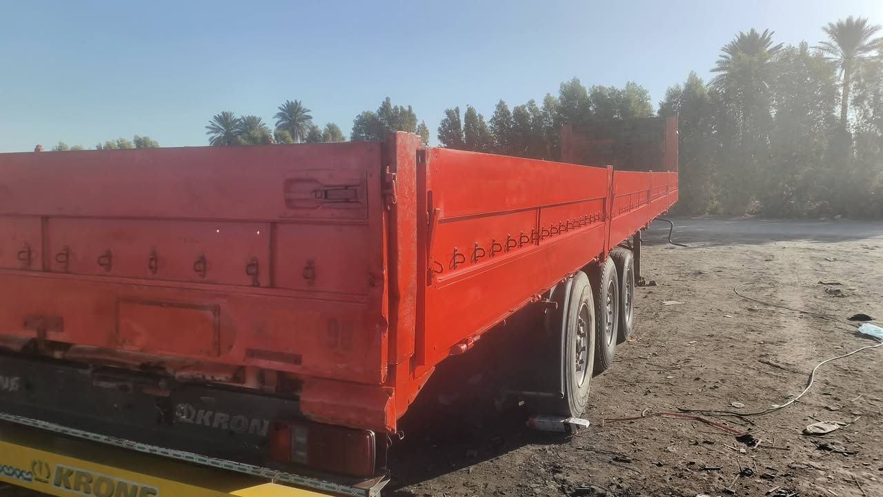 سلام عليكم عربانه دسك مارسيدس كامله كرونه السعر ٥٥ بيهة مجال بدون منفيس*********** مكان بابل جبله
