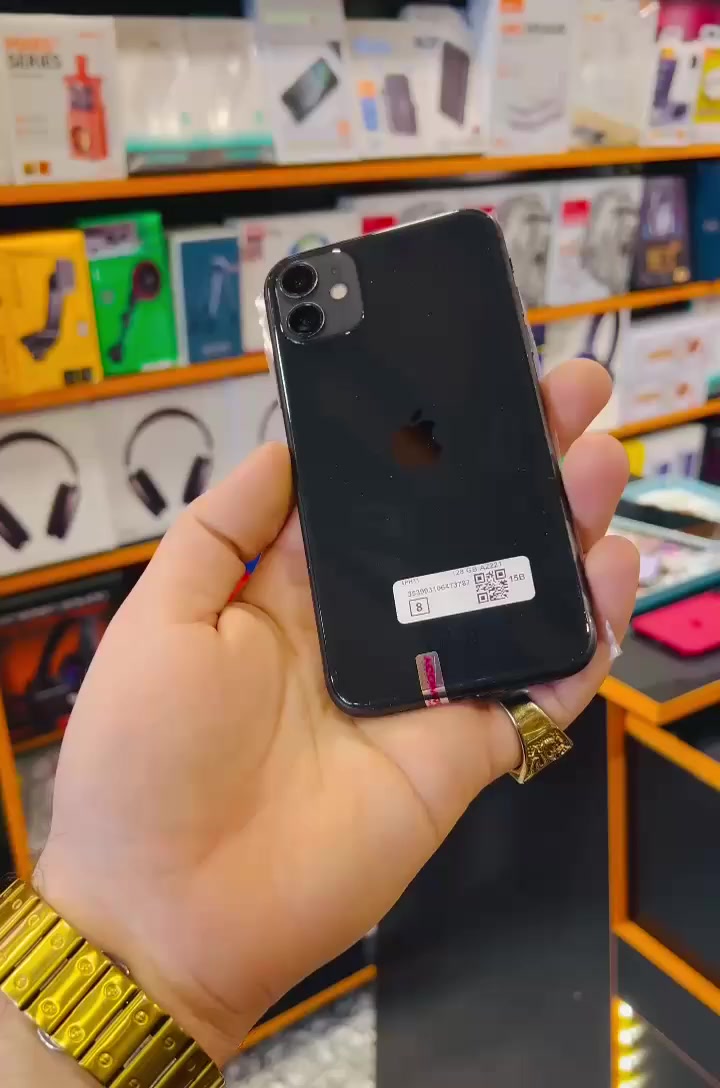 #متاح هاتف مستخدم نظافة فول 💥

#Iphone 11
الذاكرة 128 GB 
البطارية  91% 
الجهاز نظيف جدا 📲
وتر برووف غير داخل صيانة 💥 
#السعر 265 الف فقط 💕

#العنوان _الانبار _قضاء هيت _ شارع حامي حميد _مجاور مجمع الملكة أو مقابل مكتبة الأقلام _ مركز الباشا 💥
#لتواصل معنا : 
واتساب / ***********
الانستا / albasha-mople
