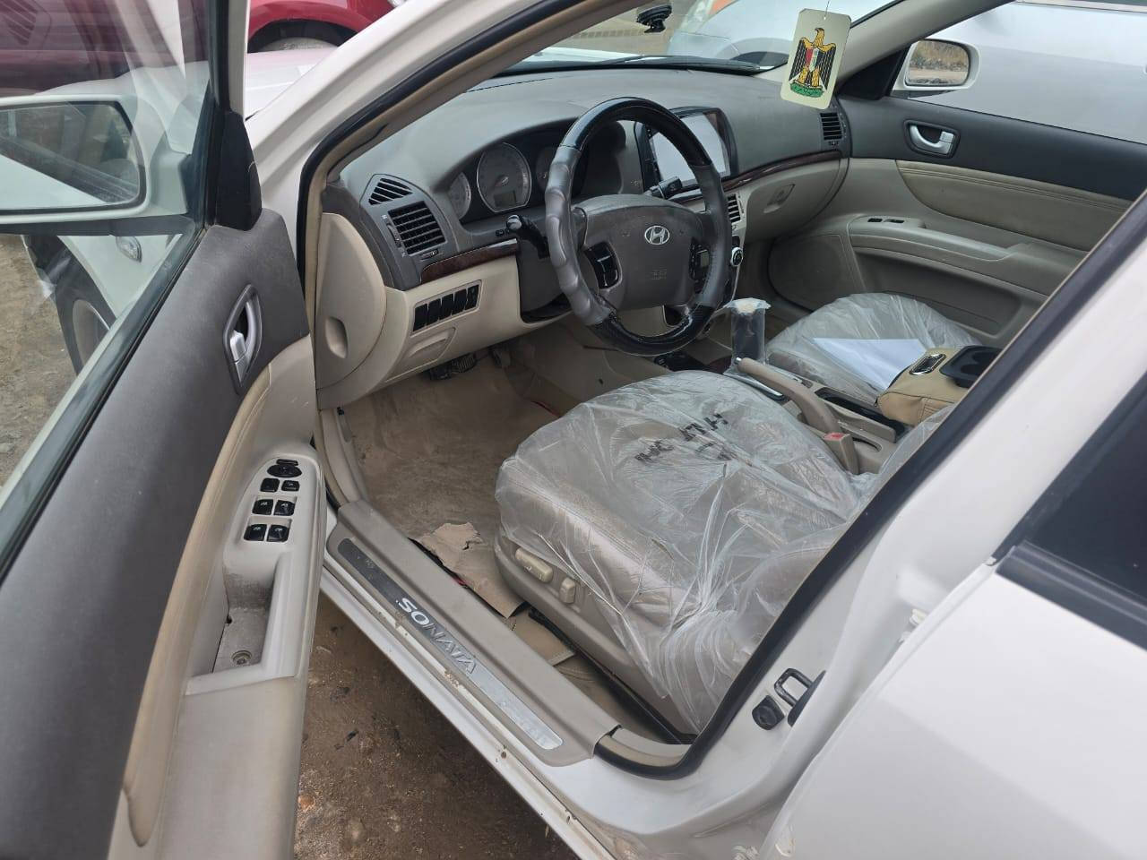 سوناتا 2009. سياره جديده كارتون كص جنطه متومه بغداد رقم نكليزي بدون سنويه ابيعه. 48   بيه مجال ‏‪***********‬‏ مكانه الناصريه سوق الشيوخ
