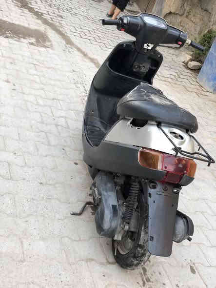 السلام عليكم دراجه بطه شغال نكره اول هندر مكينه ناعمه كهربائيات مكفوله اكسل محرك دراجه ياباني السعر ٢٢٥ الف المكان بغداد الحريه ***********2
