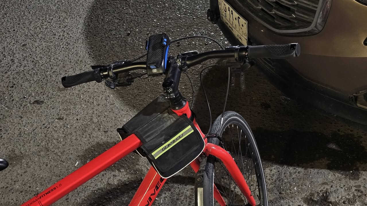 C700 للبيع
بدالة امامي سرعتين
بدالة خلفي ٨ سرعات
حجم ٢٨
ما بي اي نقص مجرد خلل بالويل الامامي 
250 و بي مجال بسيط لان مضطر على فلوسة
***********
مكاني البياع
