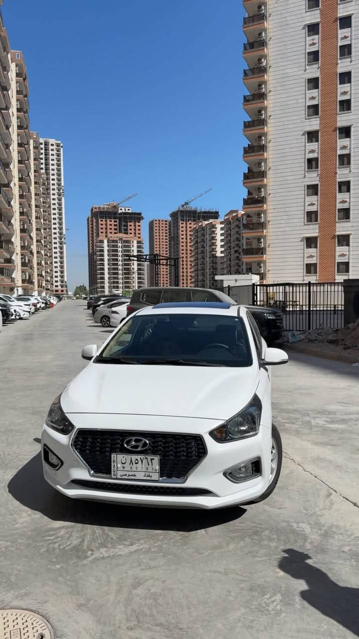 سلام عليكم للبيع فقط  هيونداي رينا 2020 ماشيه47 الف رقم بغداد  تحويل مباشر كفاله عامه سونار موجود فتحه ويل كب شاشه كامره دواره  مكان سياره بغداد المنصور السعر100 ورقه للاستفسار *********** متواجد اتصال وواتساب
