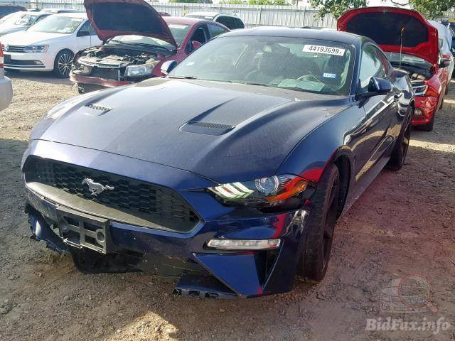 السلام عليكم موستنك ايكو بوست موديل2018 السياره نصابه وكاعده وحادثه بس الدعاميه مكسوره مرفوقه صور الحادث وشوفو  السياره بلعراق بيه طخات بسيطه كلش السياره ولاقطرة معجون ربع البنيد صبخ وجاملغين اماميات ربع منهن كلش قليل السياره السياره نقوصاته ماتجاوز ال 300 الف. حداديه اماميه خلفيه نافظه نفظ  كير محرك مشروطات ***********
***********
