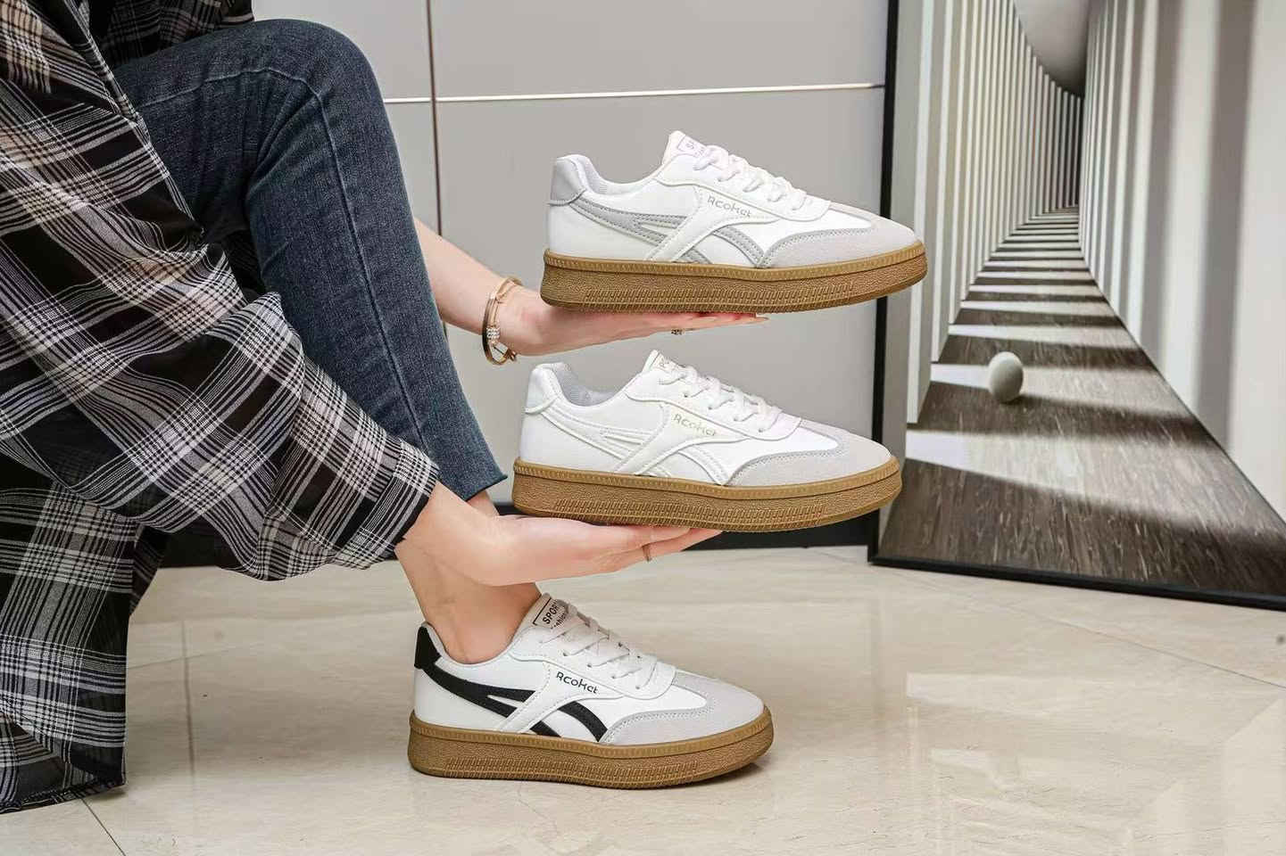 احذية رياضي نسائية ماستر كوالتي
جملة فقط *********** واتساب
