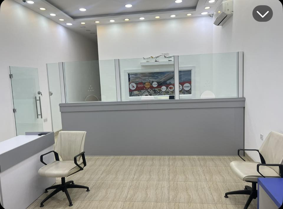 ميوزه وديكور صيرفه  للبيع
***********
