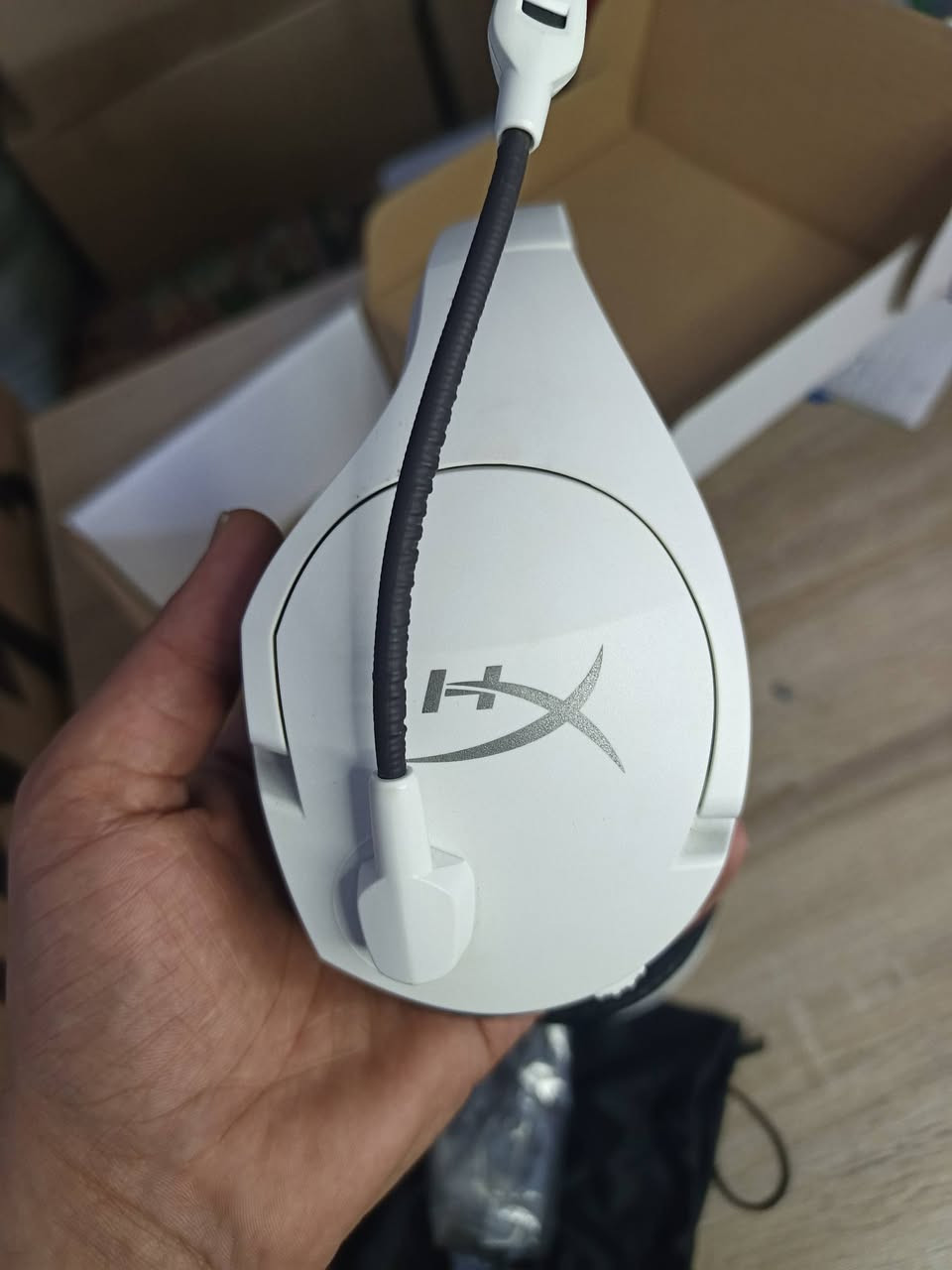 سلام عليكم سماعه هايبر اكس ستنكر كور وايرليس للبيع مزادها يبلش ٥٠ اعله سعر ابيع توصيل موجود كل المحافضات


**إذا كنت صاحب هذا الإعلان وتريد حذفه لأي سبب، رجاءا أرسل رسالة إلى الدعم الفني**