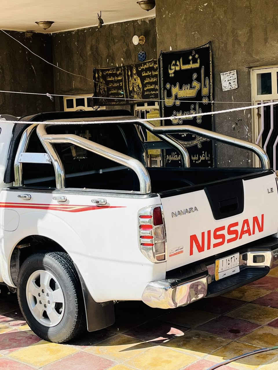 السلام عليكم نيفاره موديل 2014 بلاديه كفاله عامه لا بارد ولا صبغ ولا تبديل مواصفات LE تحكم ستيرن تبريد كلشي شغال  رقم نجف  مكان السياره حله سعر للستفسار اتصال ***********
