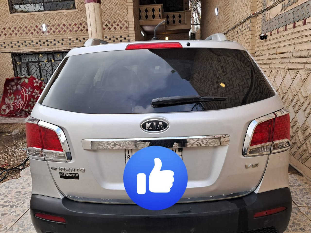 السلام عليكم
سورنتو وارد امريكي رقم ديالى مشروع وطني  موديل 12  3قطع صبغ مكينه 6سلندر فور ويل7راكب  السياره فول عده البصمه والبنوراما شاشه وتحكمات استيرن جهتين اشاره بالمرايه  تبريد تدفى شغال تخم تاير جديد صدر أمامي خلفي جديد  للاستفسار الاتصال على الرقم *********** 
السعر138 وبيه مجال
