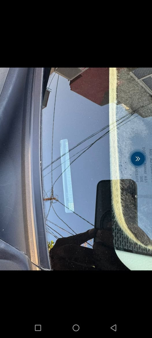 سلاموعليكم كورله للبيع موديل ٢٠٢٤واردامريكي رقم بغدادصورلحادث موضح بل منشورسعر١٦٠$لتصاربل رقم ***********لعنوادديالئ قضاء لخالص كفاله ممبدل ولاقطعه
