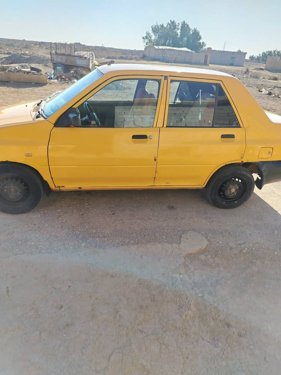 السلام عليكم سايبه موديل 2018 سنويه نافذه ب / 2023 تواير تخم هيئة وغرامات مصفره اورقات كله اصولي دوشمه كامله رقمها بصره المكان ميسان ناحيه الخير الشراي يتصل على هاذا الرقم) ( ***********
