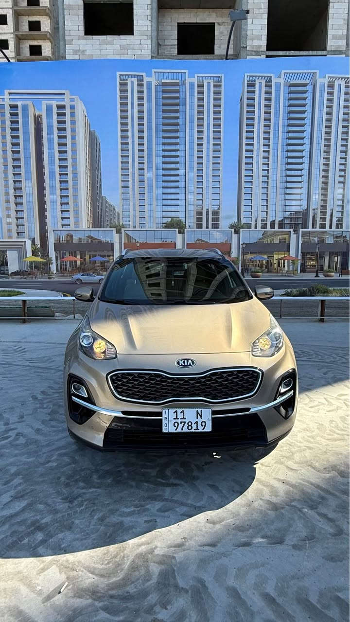 كيا سبورتج 2020 
خليجي ماشية 70مواصفات 
شاشة كامرة حساسات قطعتين تبريد الرقم الانكليزي باسمي 
السعر 195 
مكان بغداد حي الحسين
*********** بغداد, العراق
