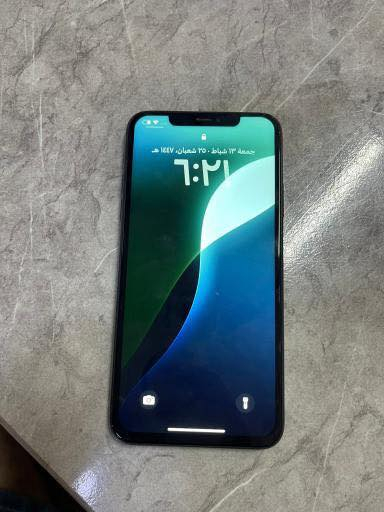 ايفون 11 برو ماكس ذاكرة 64 جهاز فقط بطارية مبدل اصلي يقره ١٠٠ جهاز كلشي شغال جهاز نضيف فيس ايدي كاميرات كلشي سغال سعر 205 قفل ***********

