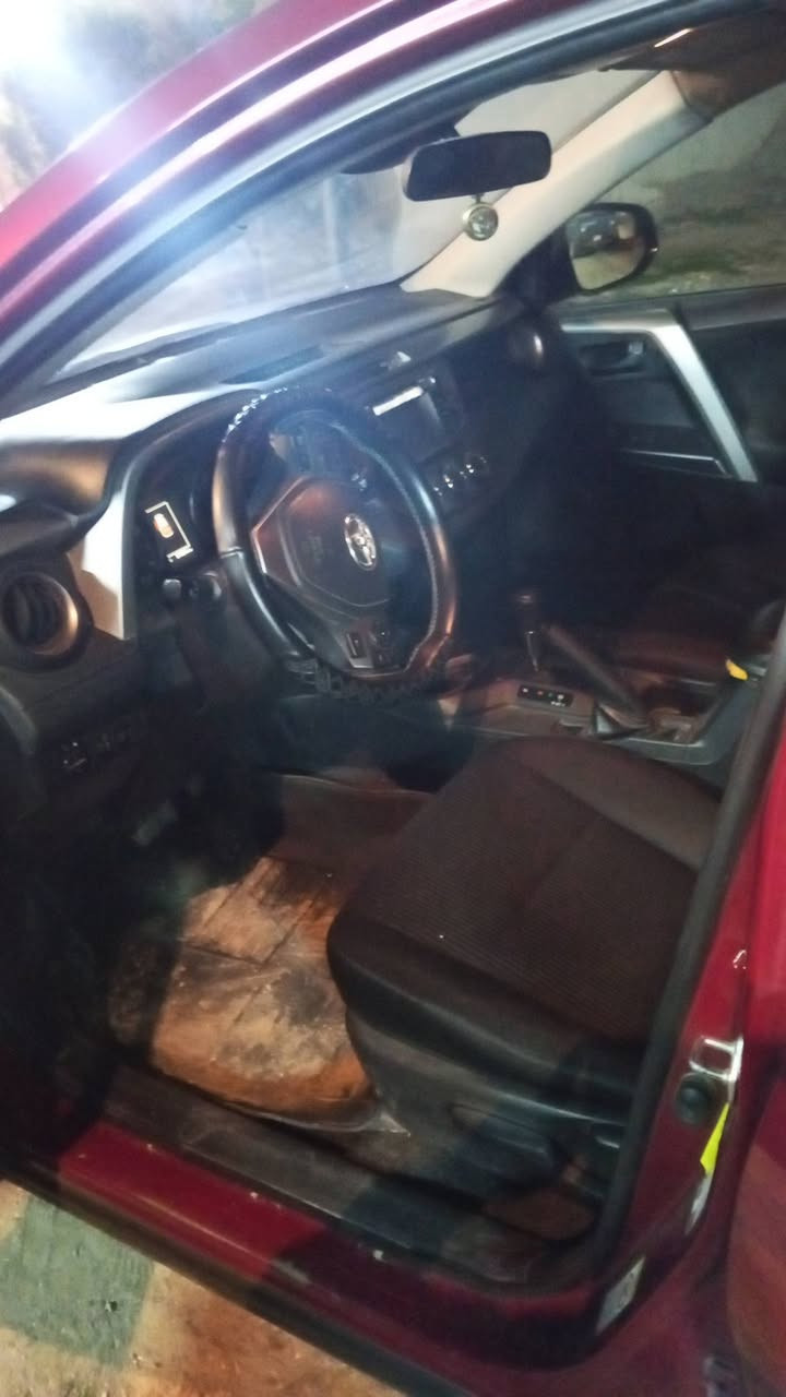 راف فور موديل 18ماشي 51الف السنويه منتهيه صدر جديد تخم تاير جديد كير ومكين خير من الله تحويل ثانيوم السعر 170وبيه مجال التصال ***********
