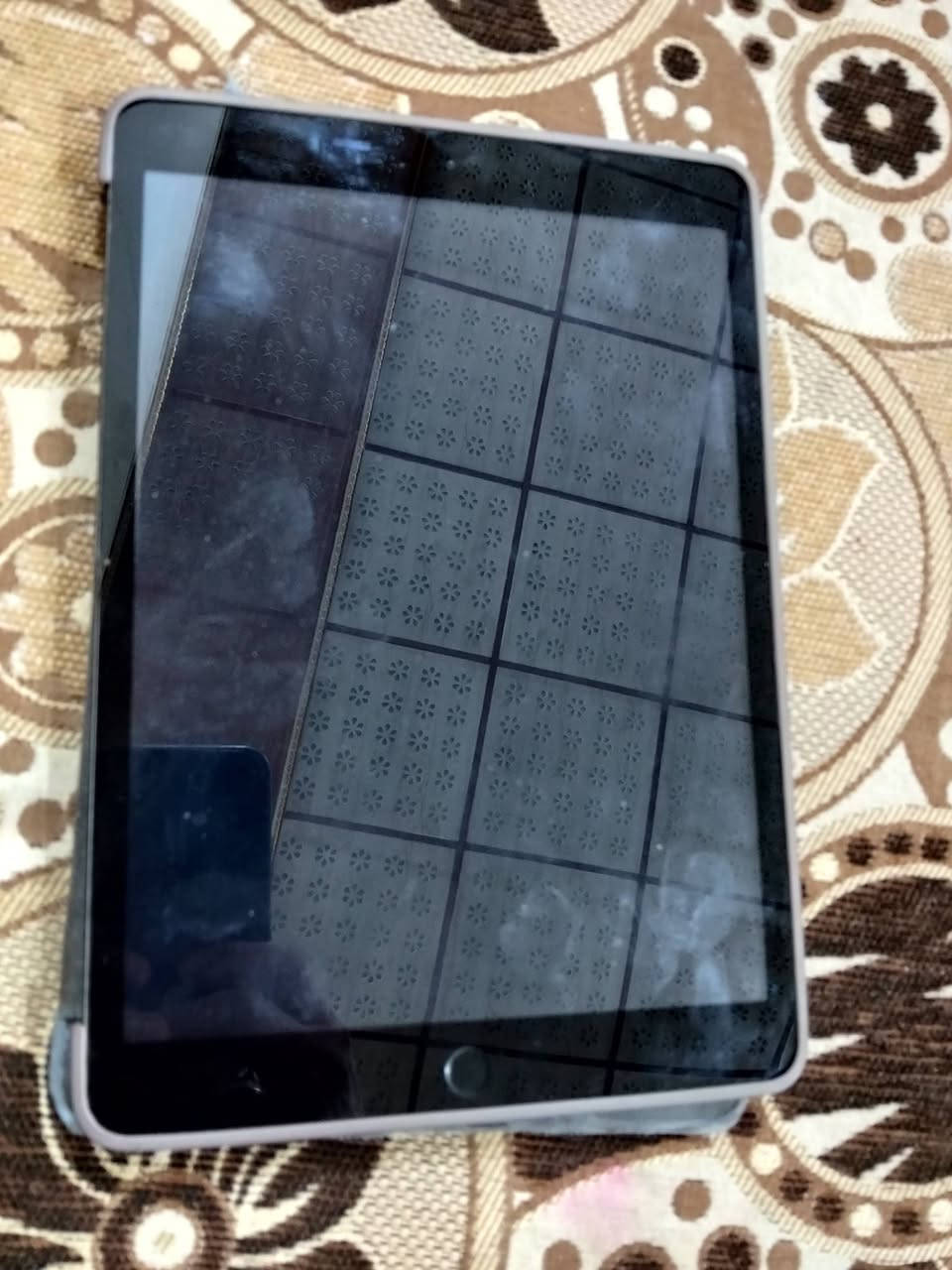 ايباد 9 حلو ونضيف ناقصه قاعدة شحن فقط خربانه سعر القاعدة 35 والباقي اكفله 
175 قفل


**إذا كنت صاحب هذا الإعلان وتريد حذفه لأي سبب، رجاءا أرسل رسالة إلى الدعم الفني**