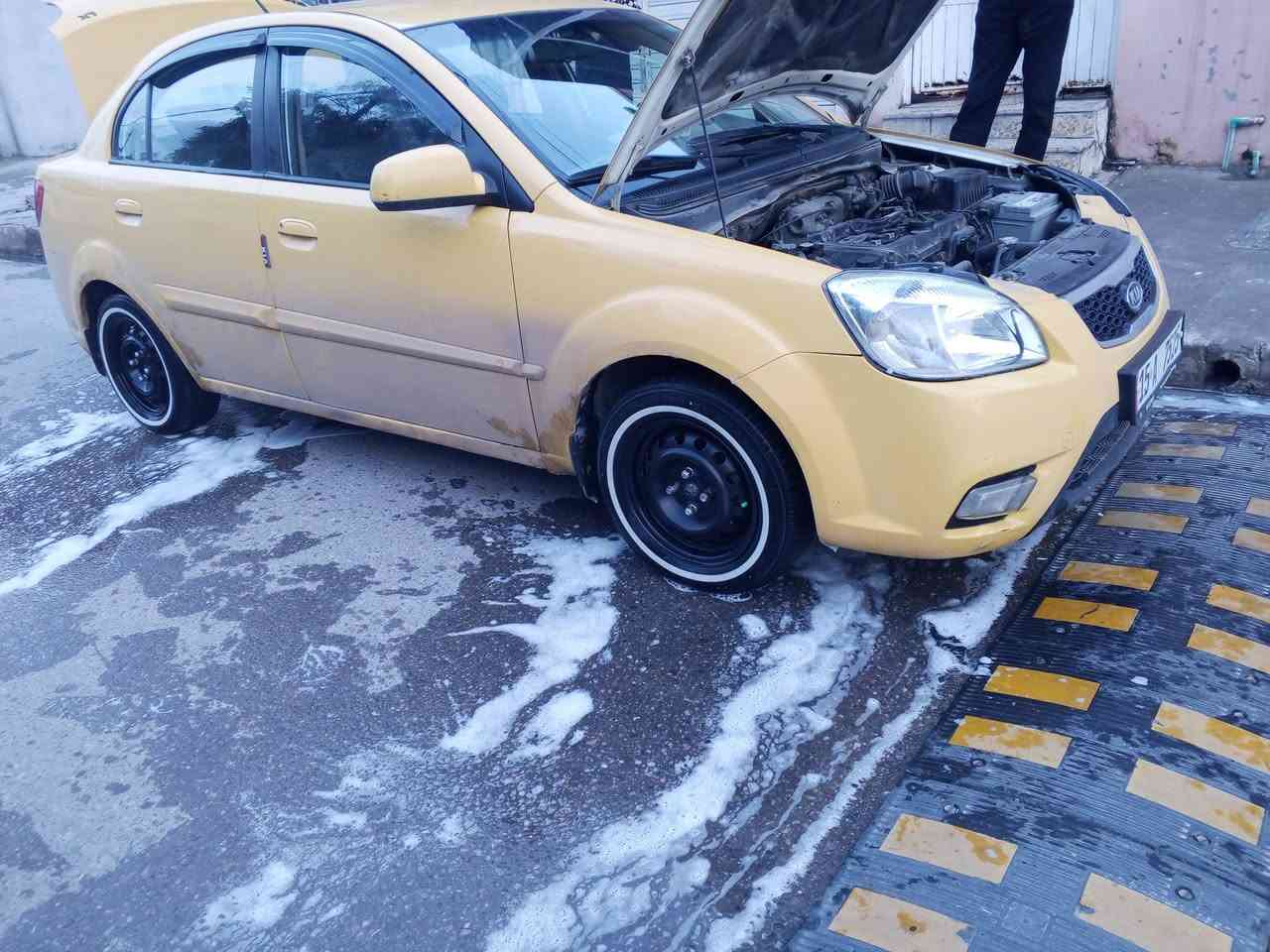 كيا ريو موديل 2010بدون ضرر كود واحد مابيها معجون رقم  انبار للمعارضة فقط  وليس للبيع مع انترا أو افانتي المراسلة خاص للاستفسار


**إذا كنت صاحب هذا الإعلان وتريد حذفه لأي سبب، رجاءا أرسل رسالة إلى الدعم الفني**