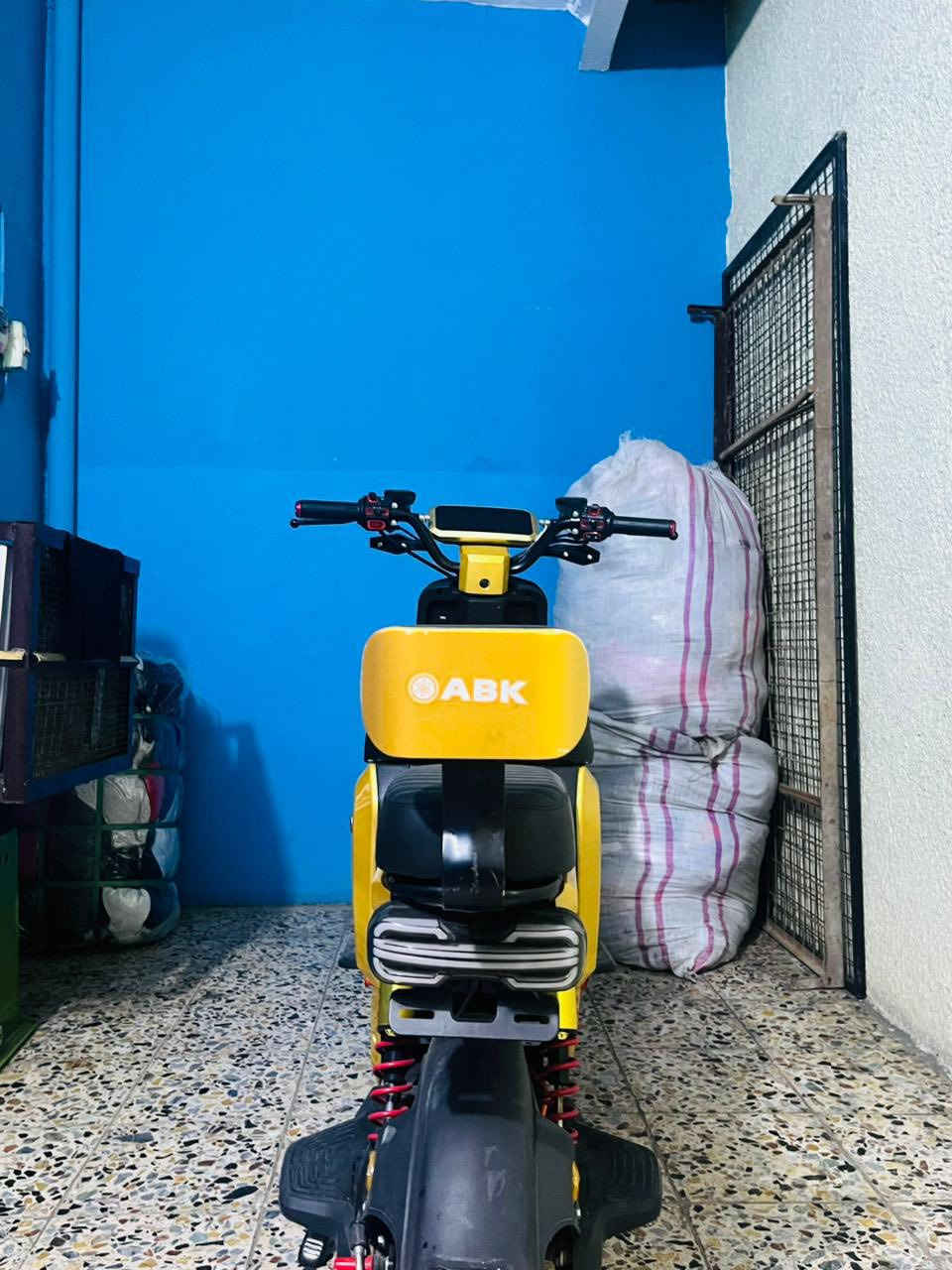 للبيع ب 425 بيه مجال***********
