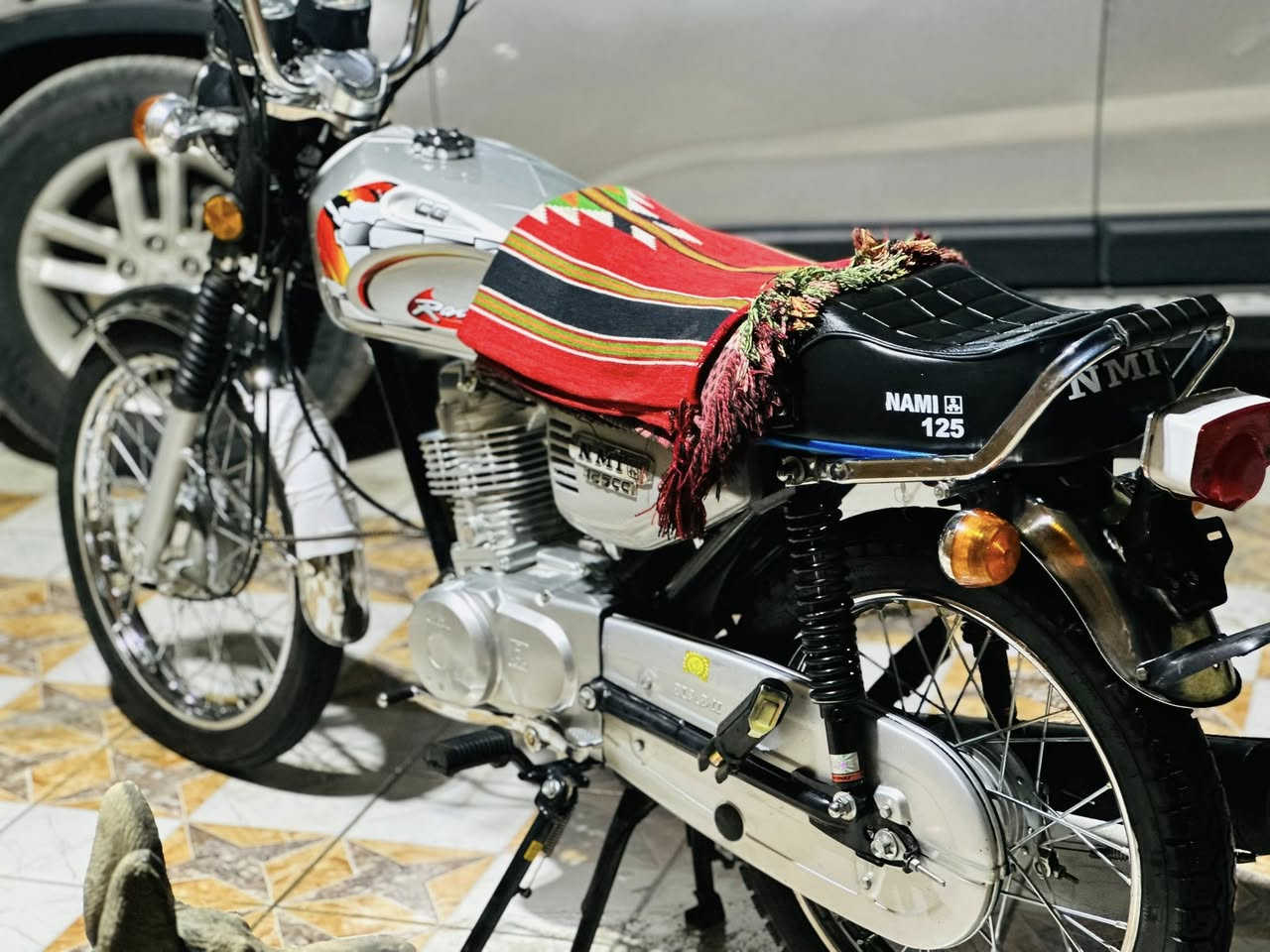 اسلام عليكم نامه تعمير باكستاني مكينه شلامجه دراجه صار 3اشهر من معمره دراجه مناقصه اي شي غراض كله اصلي  السعر 650 وبيه مجال للستفسار ‭0772 184 6070‬
