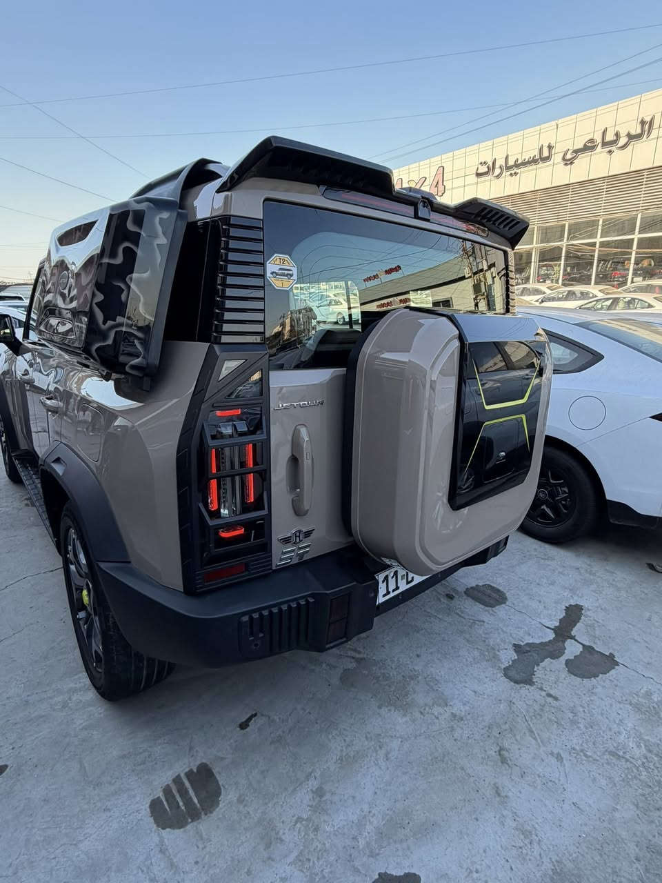 جيتور T2 2025
لون صحراوي وداخل صحراوي 
بعدها داخل الضمان ماشية 50km
عليها اضافات كلش هواي منا لباجر ميخلصن 
بيها تكحيل بلباب فقط 
رايدها ب250$ وبيها مجال مكاني بغداد
***********
