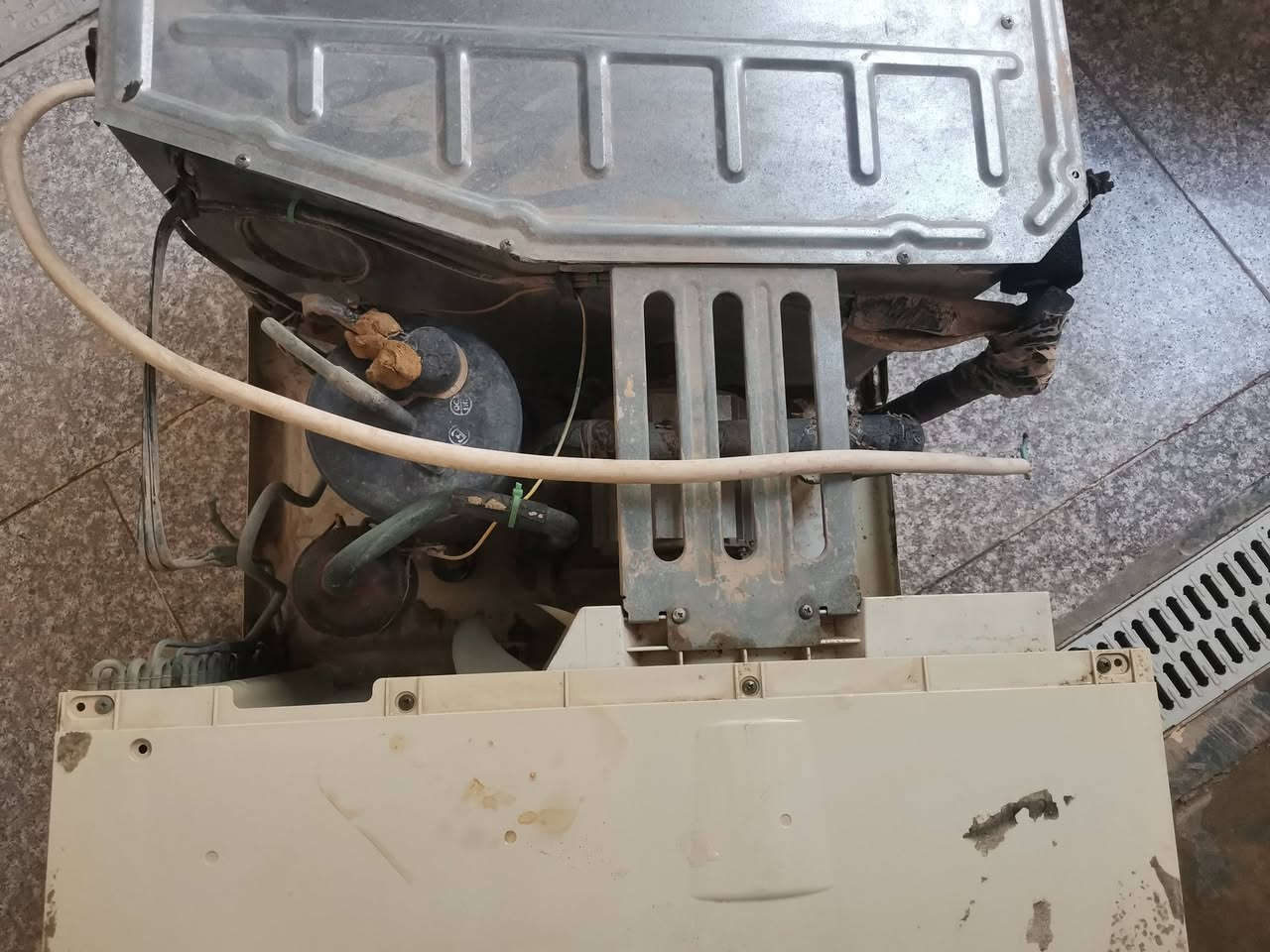 للبيع ٢ مكيف شغال بالكامل وغير داخل تصليح سعرهن ٣٠٠ مكان كربلاء


**إذا كنت صاحب هذا الإعلان وتريد حذفه لأي سبب، رجاءا أرسل رسالة إلى الدعم الفني**