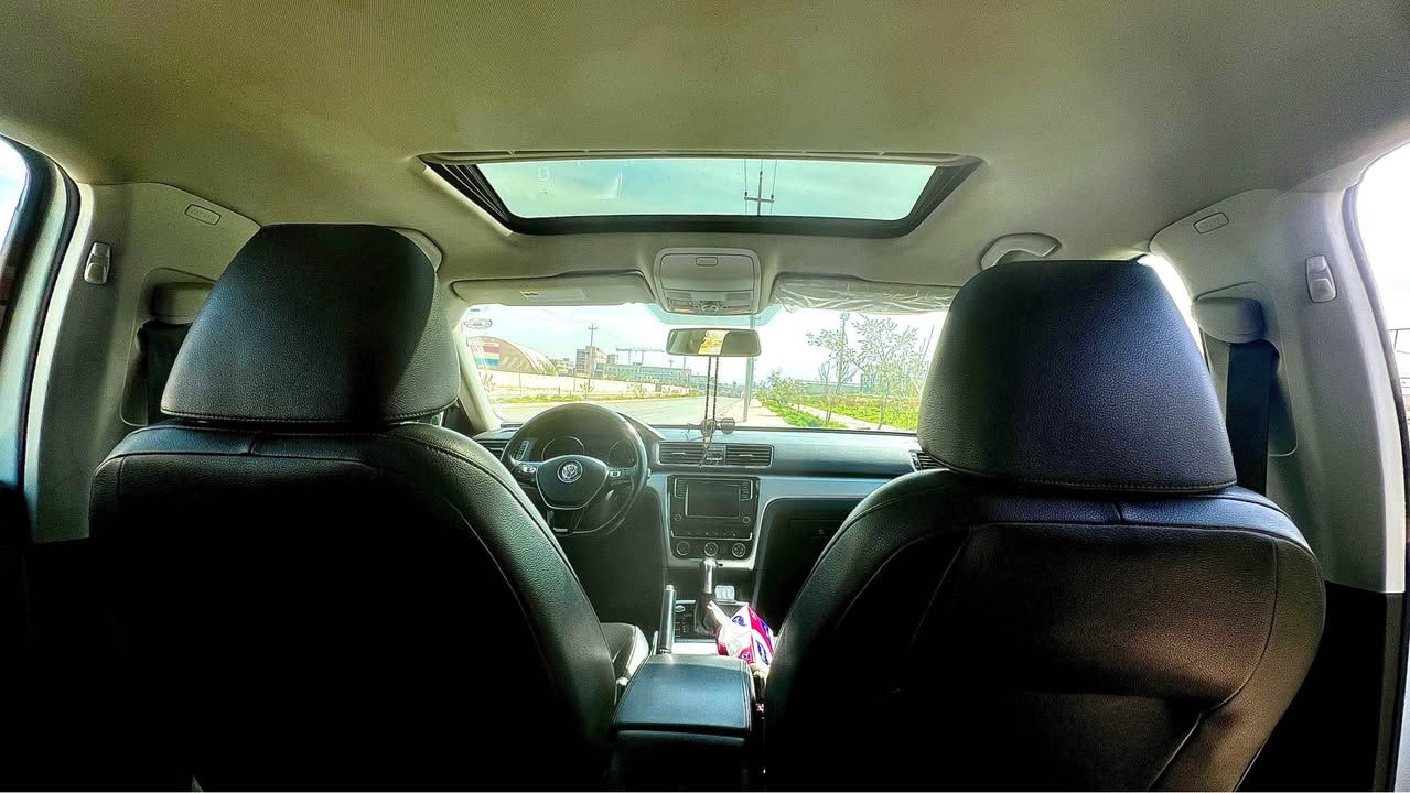 passat فولكس واكن
موديل 2019
فول مواصفات 1/1
ماشية 120 الف ميل
كلين تايتل بدون ضرر مكفولة كفالة عامة
محرك 2000 تربو  TSi 
محرك كير شرط 
بصمة
سلايد 
تحكمات ستيرن
كشن جلد كهربائي وتدفئة
كشن مساج ورئاسي
مثبت سرعة
مرأة شفط كهربائي
تبريد ماوس
رقم دهوك
شرط التحويل والغرامات
عنوان الموصل
بيع او مراوس بكامري حديث
 واتساب ***********
*********** واتساب موصل, نينوى
