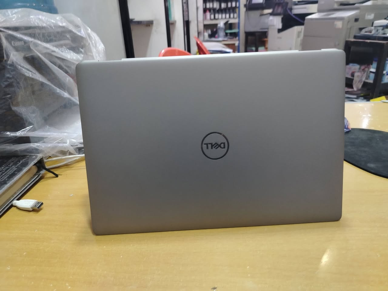 السلام عليكم ورحمة الله وبركاته
لابتوب سعر جدا جدا جدا مناسب
I5 10310U
8gb
256ssd
Shared 4gb
14 FHD
السعر ٢٨٠
العنوان بابل شارع أربعين يتوفر توصيل لجميع محافظات العراق
*********** للتواصل
