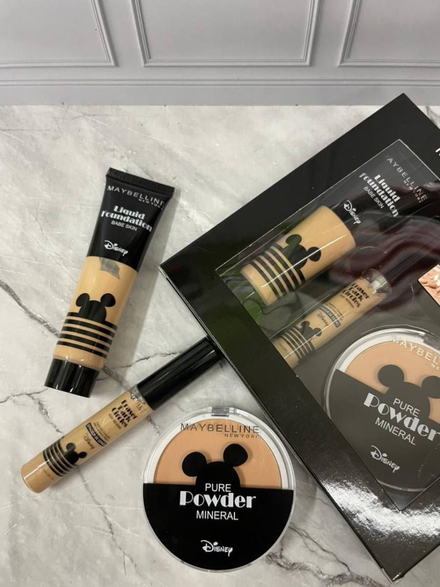 ✨💄 بكج ميبلين ميكي ماوس للمكياج المتكامل 💄✨  

إذا تريدين مكياج مرتب وناعم بلمسة كيوت ومميزة 
فاونديشن سائل بتغطية ناعمة يوحد لون البشرة  
كونسيلر لإخفاء الهالات والعيوب  
بودرة مضغوطة تثبت المكياج وتعطي لمسة مخملية  
تصميم ميكي ماوس الكيوت 🐭✨

سعر البكج 15 الاف والتوصيل مجاني


**إذا كنت صاحب هذا الإعلان وتريد حذفه لأي سبب، رجاءا أرسل رسالة إلى الدعم الفني**