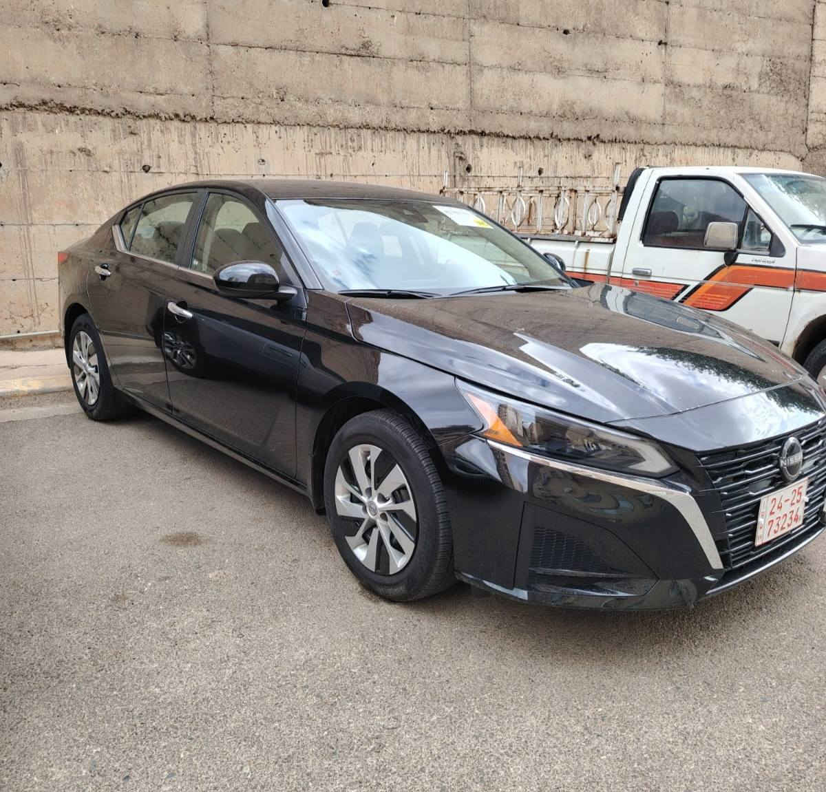 نيسان التيما 2023

1- المواصفات : S
2-المسافة المقطوعة : 13,000 الف ميل
3- حجم المحرك : 2500
4- الضرر : كلين تايتل بدون صبغ ودعم 
5- للأستفسار : *********** الشريقات, صلاح الدين
