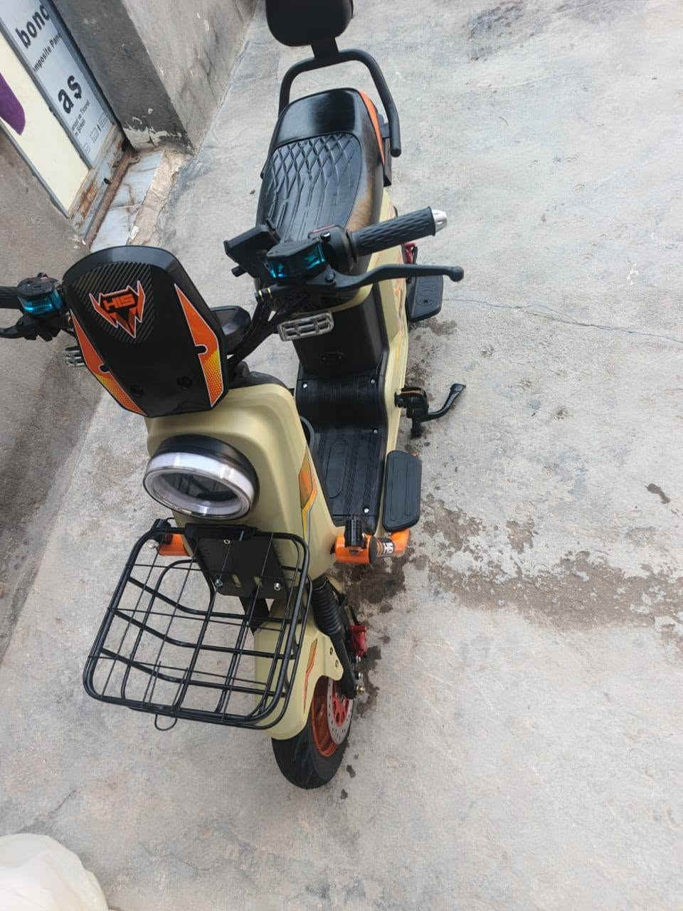 للبيع ٦٥٠ +*********** رميثه
